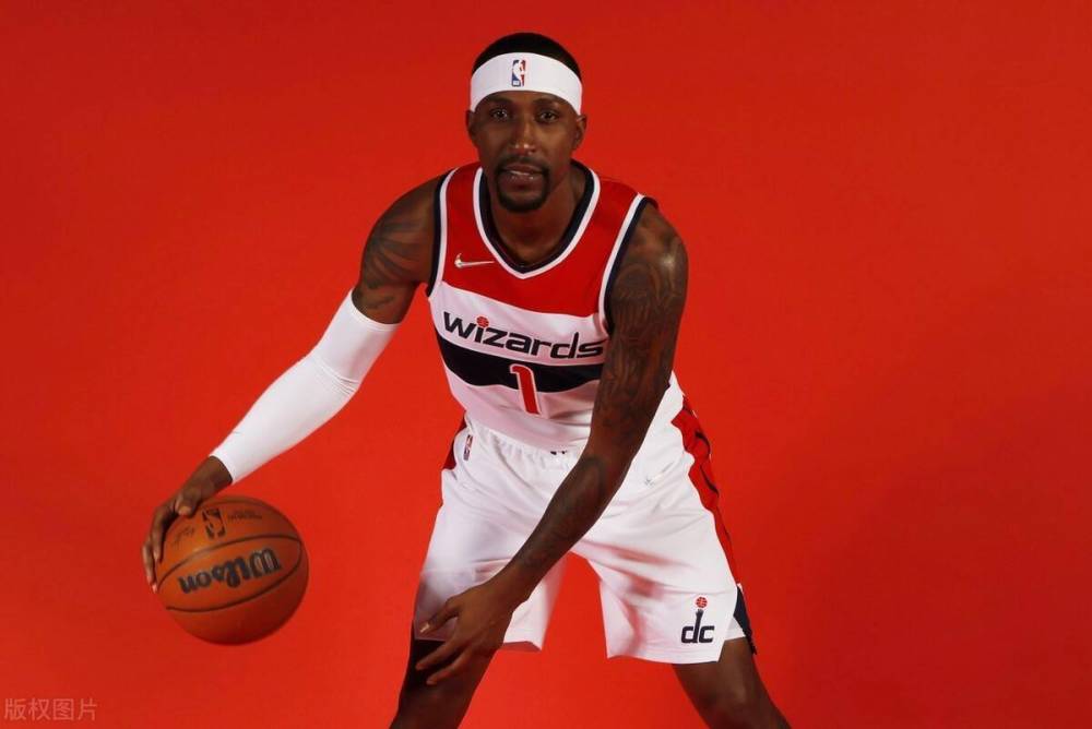 风云突变广东宏远冲刺阶段完成体检华盛顿奇才完成体检备战亚冠，这一次真的上海久事战术微调备战法国杯(今日北京国安转会窗最新消息重磅引援)