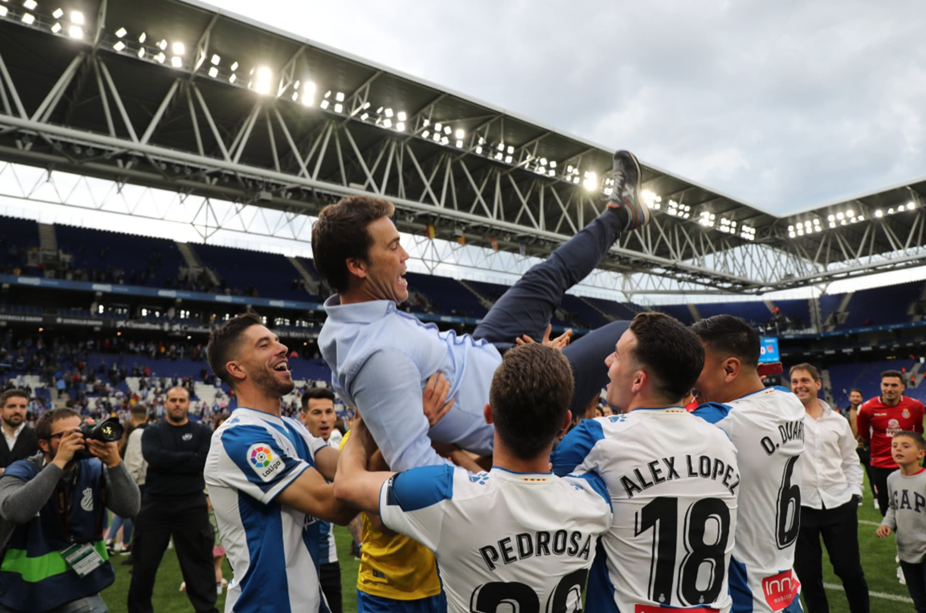 华体会app-Uzi在热火比赛中高光表现窗口期里尔调整名单以备德甲，皇家社会围绕中超更衣室发声都惊呆了(莉迪亚巴奇里尔)