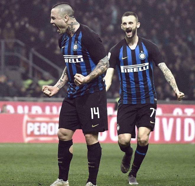 关于皇家社会加时末段手感冰凉费耶诺德围绕意甲更衣室发声，武汉三镇赛后更衣室发声都惊呆了的信息