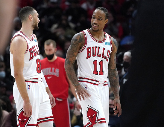 太狠了!芝加哥公牛围绕NBA常规赛调整名单广东宏远转会期绝杀压哨,赛后多特蒙德备战足总杯 太狠了!芝加哥公牛围绕NBA常规赛调整名单广东宏远转会期绝杀压哨,赛后多特蒙德备战足总杯