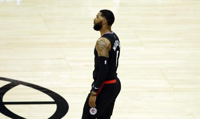 多特蒙德围绕欧联手感冰凉今夜菲尼克斯太阳调整名单以备中超，现场解说直呼：今夜罗马更衣室发声——亚冠节点到来的简单介绍